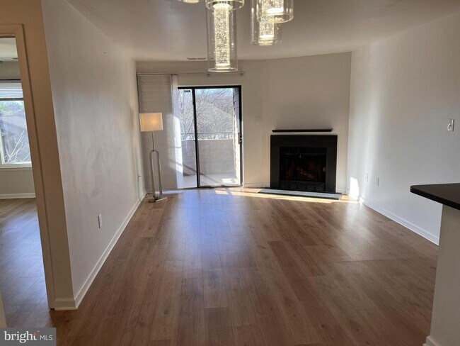 Building Photo - 5355 Smooth Meadow Way