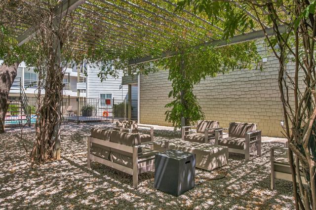 Building Photo - 4111 Cole Ave