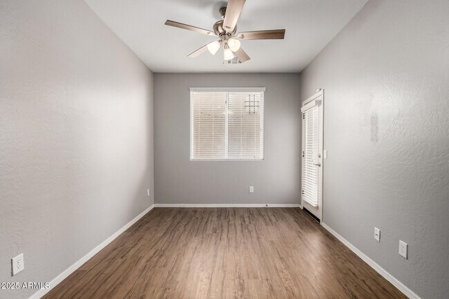 Building Photo - 4287 E Tyson St