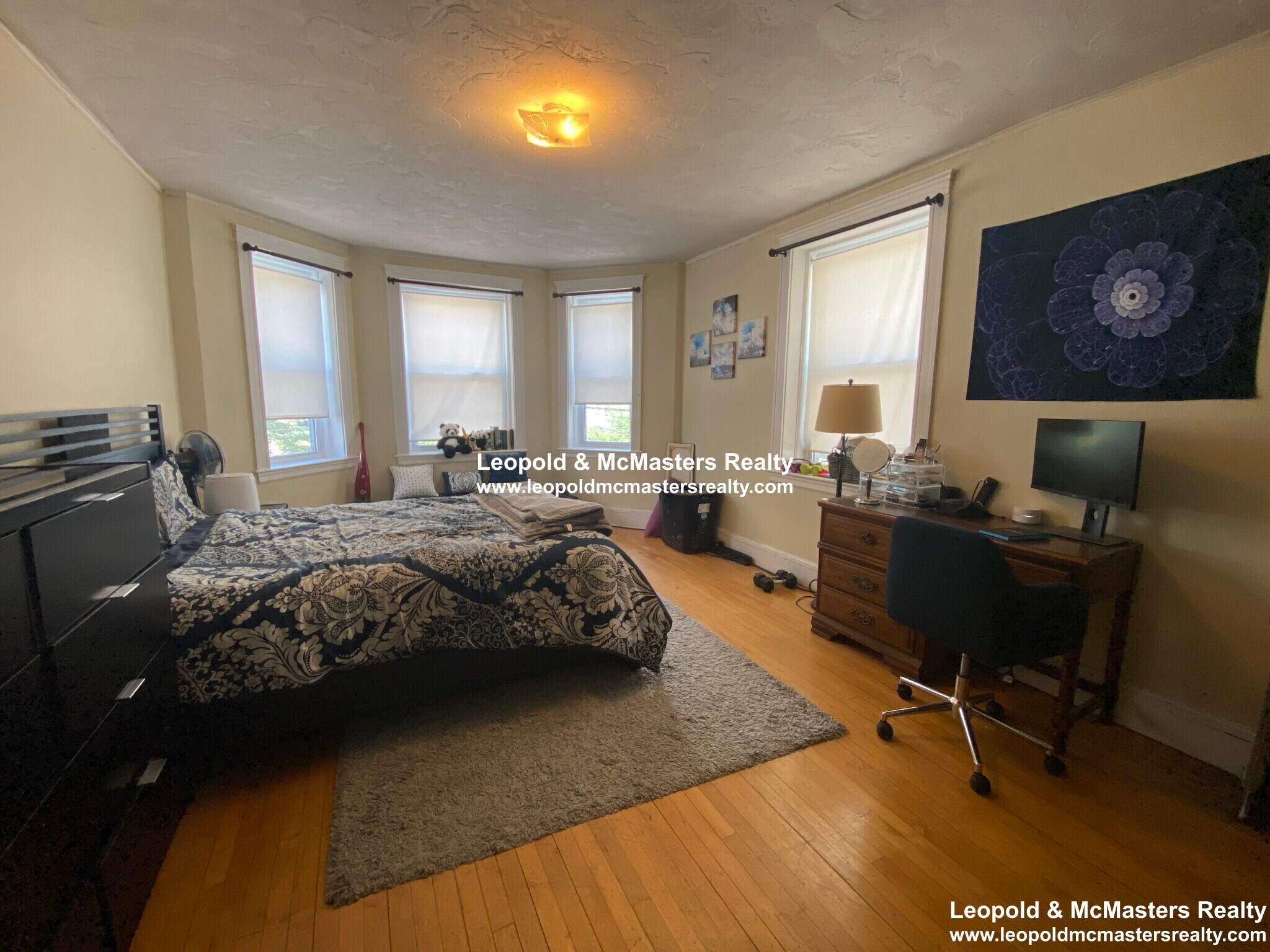 Building Photo - 138 Davis Ave