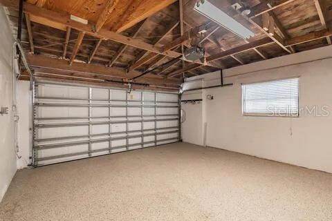 Building Photo - 10911 Cherokee Dr