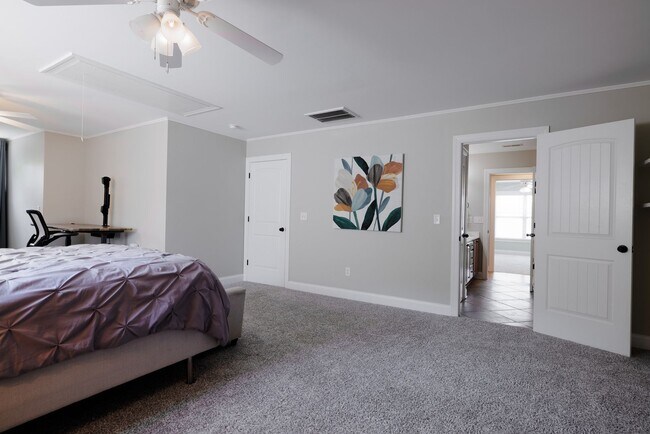 Building Photo - Beautiful home in Charleston walk community!