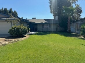 Building Photo - 4309 Starling Dr