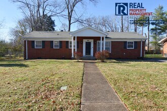 Building Photo - Charming 3bd ranch style home in Murfreesboro with large backyard!