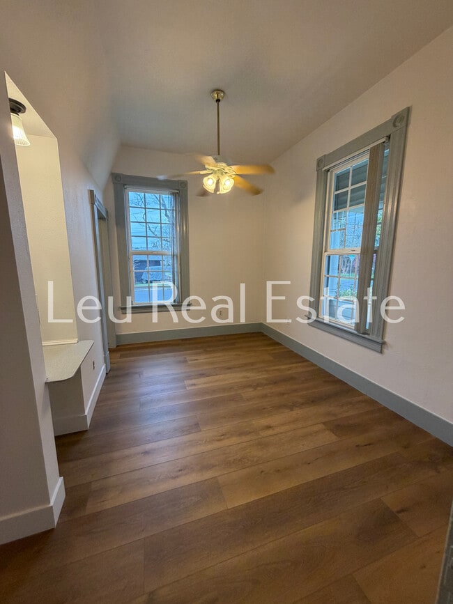 Building Photo - 400 El Dorado Ave