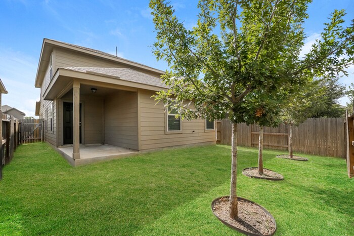 Building Photo - 10443 Green Branch