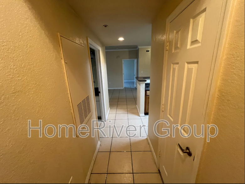 Primary Photo - 3700 Castle Pines Ln