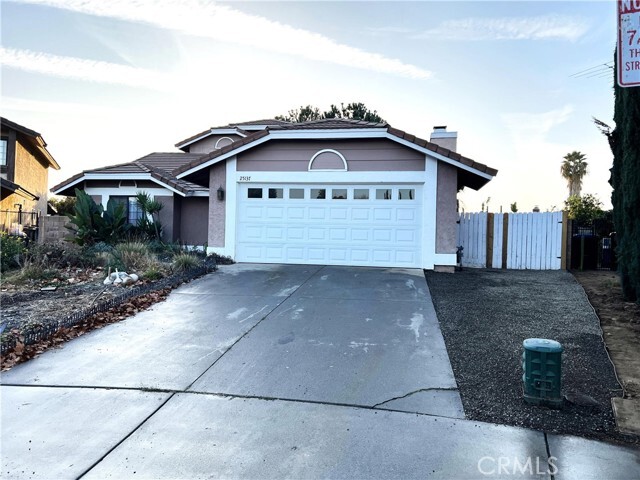 Building Photo - 25137 Desert Willow Dr