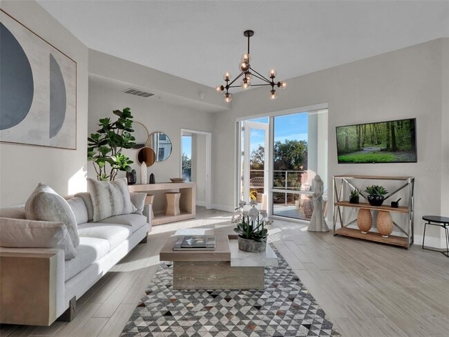 Building Photo - 525 E Jackson St