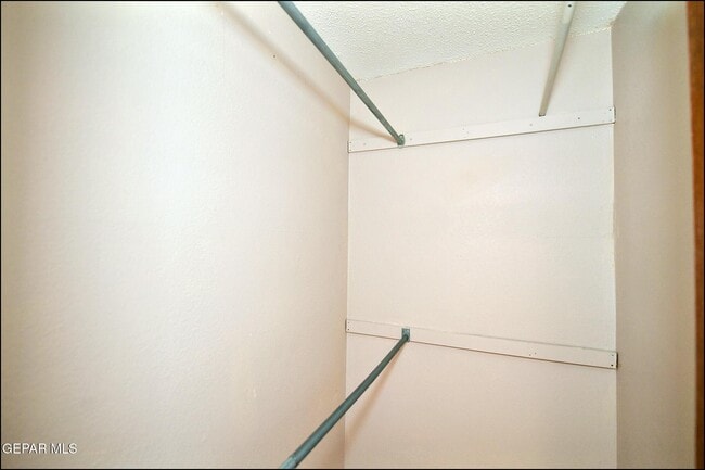 Building Photo - 3565 Breckenridge Dr