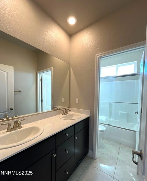 Building Photo - 2025 Elk Falls Way