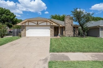 Building Photo - 3217 Laurel Oaks Ct