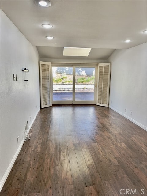 Building Photo - 43 Beachcomber Dr