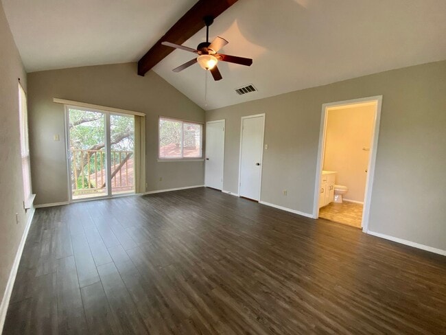 Building Photo - 7219 Scenic Brook Dr
