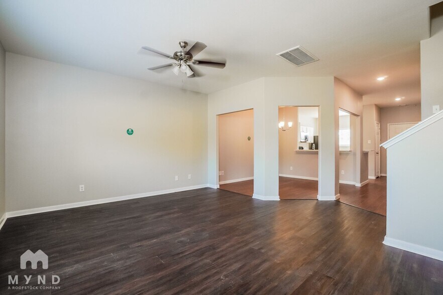 Building Photo - 28846 Llano River Loop