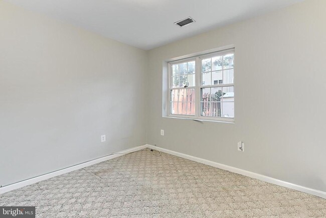 Building Photo - 7844 Snead Ln