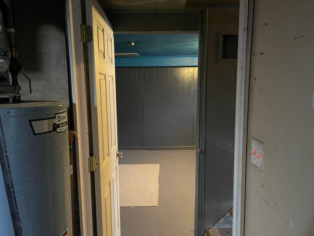 Building Photo - 4331 6th St