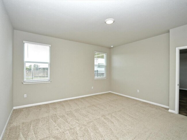 Building Photo - 413 Rainmaker Ln