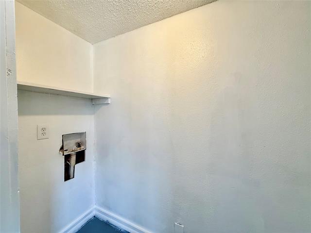 Building Photo - 1509 SE 18th St