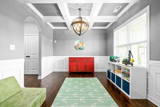 Building Photo - 1607 Ellie Piper Cir