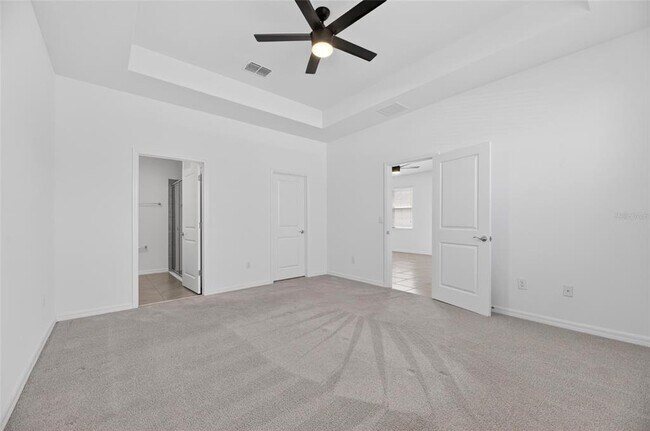 Building Photo - 2425 Bending Bonsai Dr