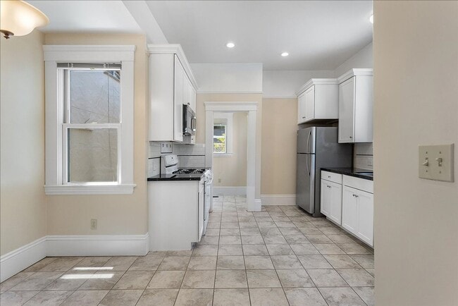 Building Photo - 618 1/2 Santa Clara Ave - 1 bedroom | 1 ba...