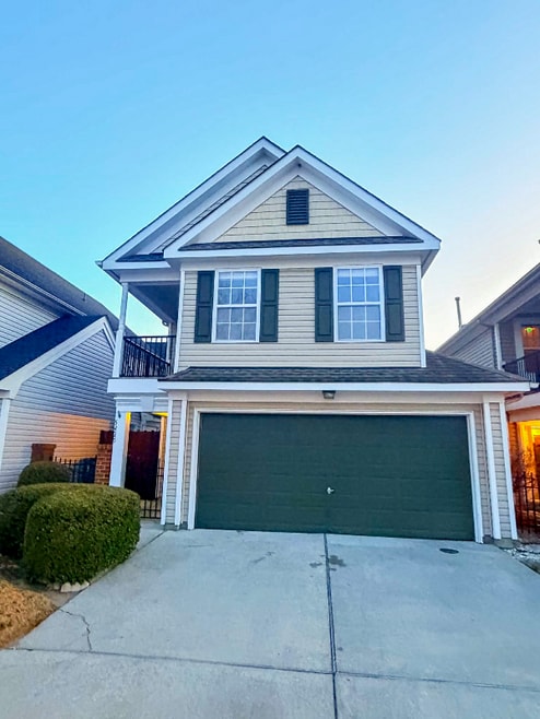 Building Photo - 5425 Port Royal Dr