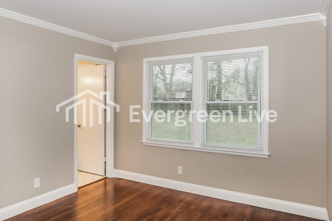 Building Photo - 2523 Birchfield St NW