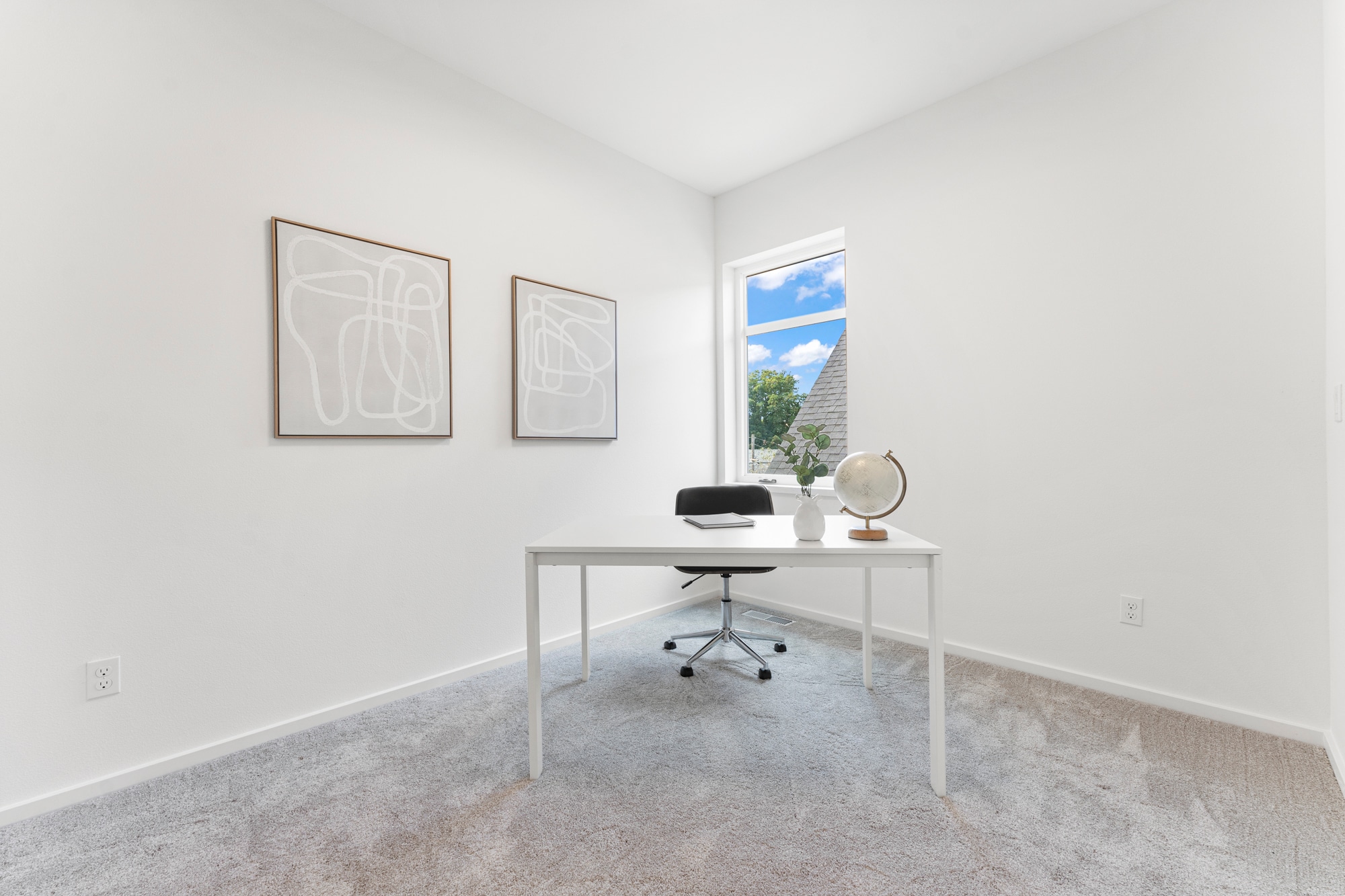 Building Photo - 591 NE Tillamook St