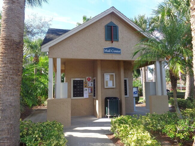 Building Photo - 7667 N Wickham Rd