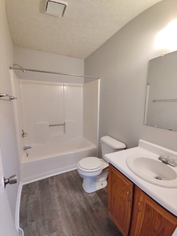 Building Photo - 27 Duiguid Dr