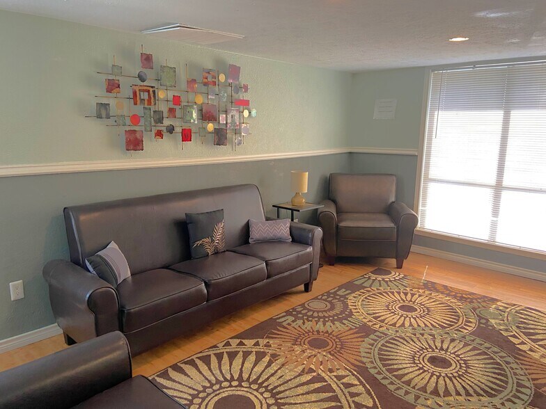 Holly Hills 900 Londonderry Ln Denton TX 76205 Apartment Finder