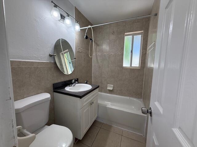 Building Photo - 400 Metcalf Ct