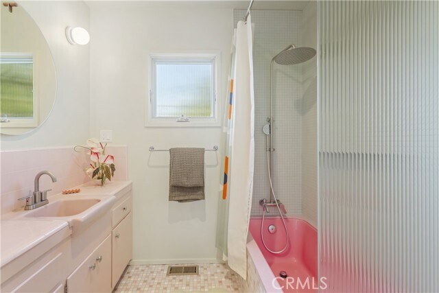 Building Photo - 6236 Springvale Dr