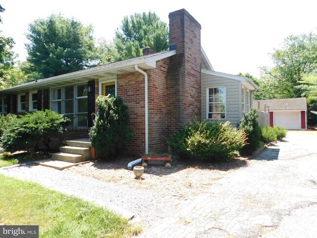 Building Photo - 10843 Harry Byrd Hwy