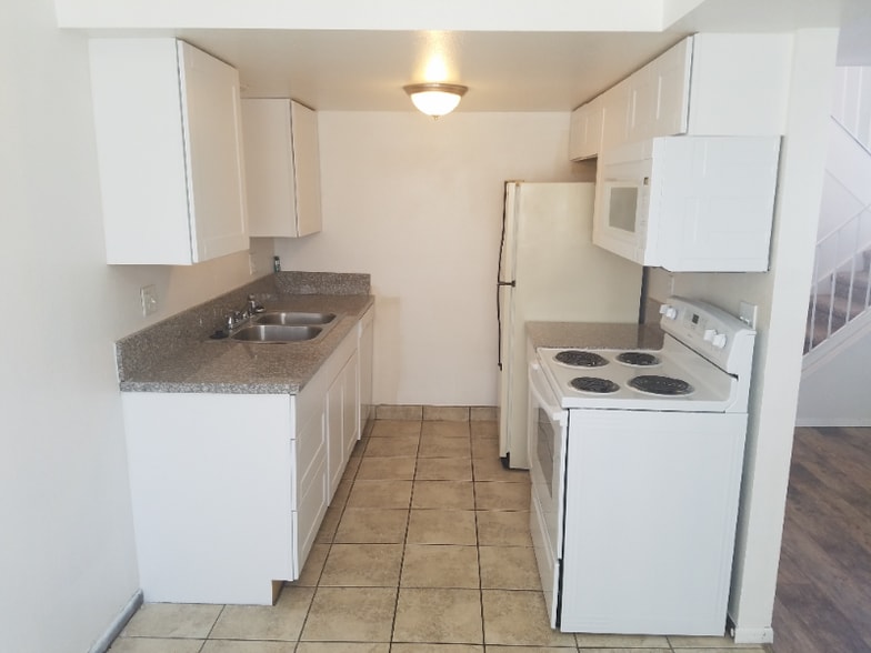 Building Photo - 309 N 100 E