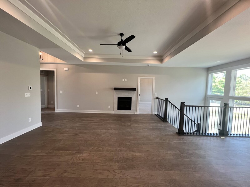 Building Photo - 1302 SW Heartwood Dr