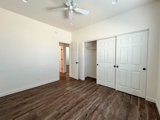 Building Photo - 29 Palms Home with Solar