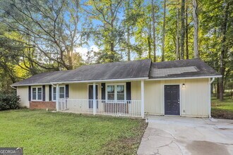 Building Photo - 8974 Sterling Ridge Ln