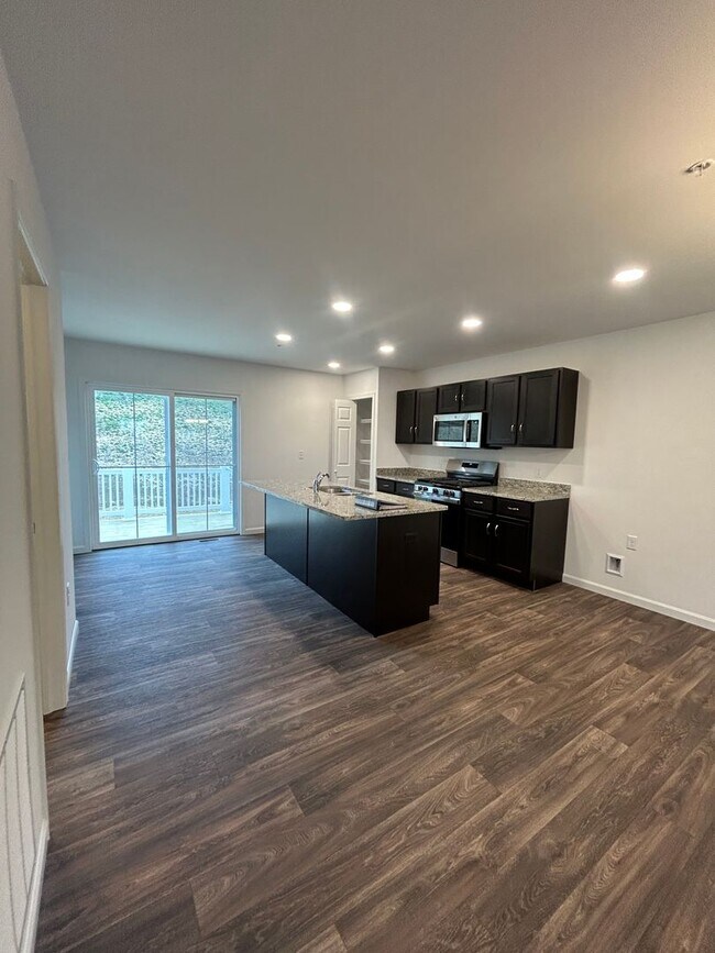 Building Photo - New build 3 bed, 2.5 bath in Carlisle