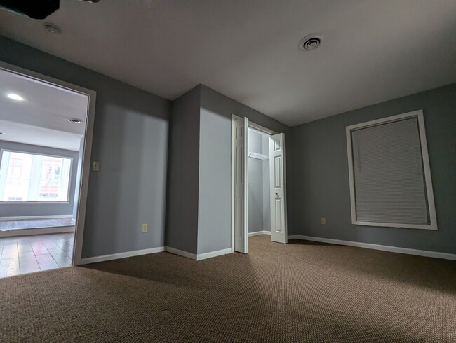 Building Photo - 137 Remsen St