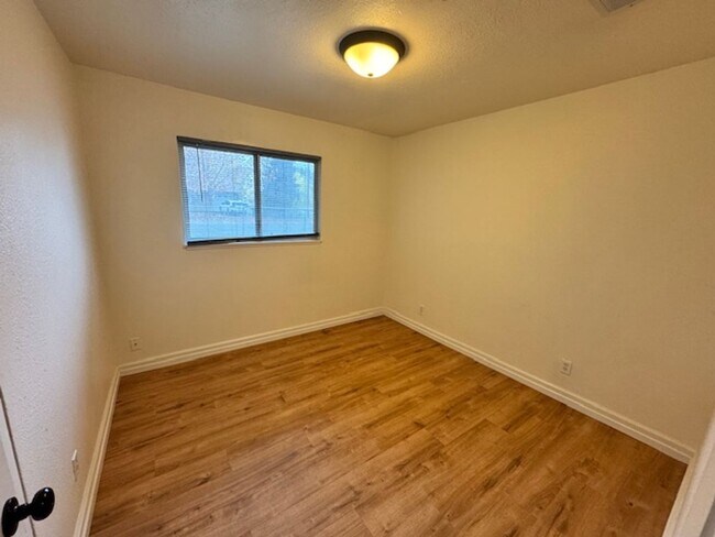 Building Photo - Conveniently Located Home with Attached Studio!