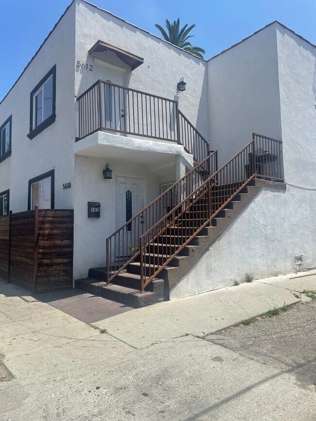 Building Photo - 5610Hoop