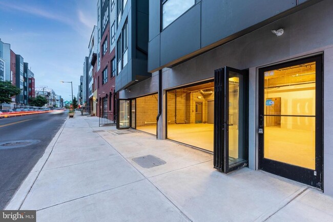 Building Photo - 1519 Ridge Ave