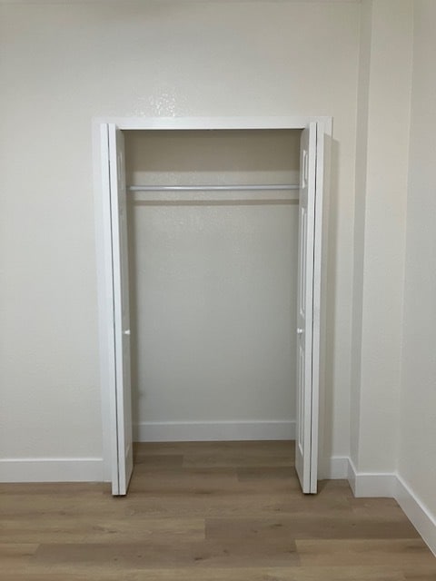 Building Photo - 1733 11th Ave N