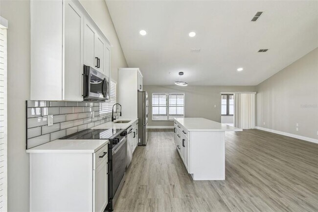 Building Photo - 1317 Ravida Woods Dr