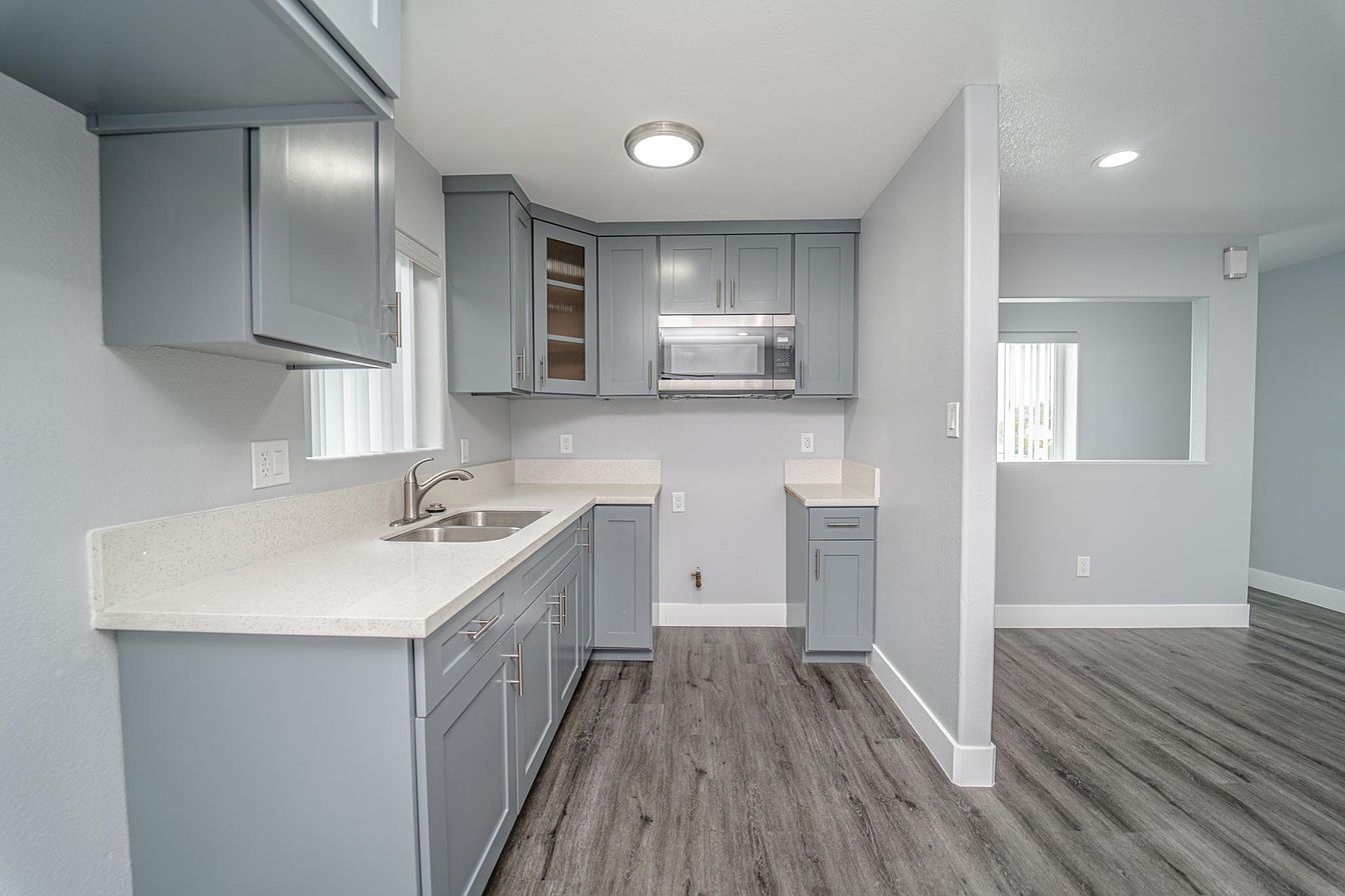 Building Photo - 1309 E Pacific Coast Hwy