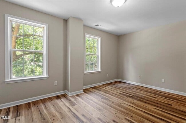 Building Photo - 1611 Poole Rd