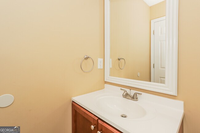 Building Photo - 5002 Serenity Point Ln