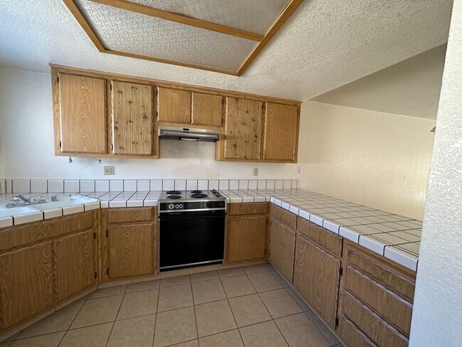 Building Photo - 3050 Andre Ln